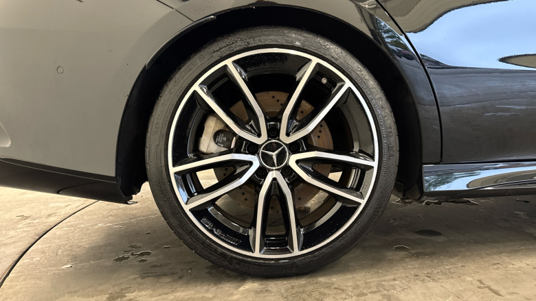 Mercedes-AMG CLA 35 Premium 4Matic 4dr Tip Auto Petrol Saloon